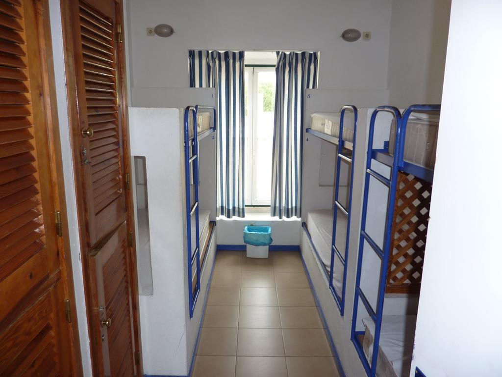 Hi Oeiras - Pousada De Juventude Room photo
